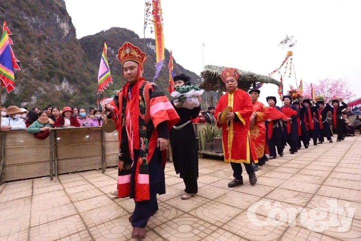 Tưng bừng Lễ hội Lồng tồng ATK Định Hóa