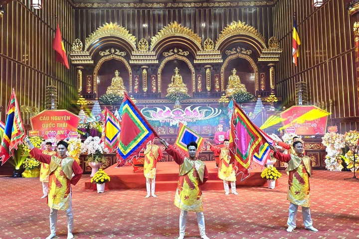 Khai hội Xuân Yên Tử 2025: Về miền đất Phật