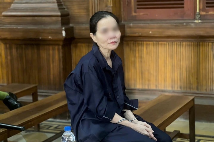 Lĩnh án vì giúp nhóm đối tượng tráo sổ đỏ, đóng giả chủ đất lừa đảo