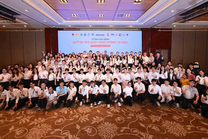 Mirae Asset trao học bổng hơn 4 tỷ đồng cho 210 sinh viên xuất sắc