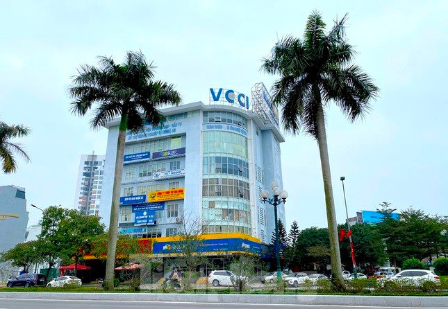 Vì sao 8 hạng mục tòa nhà VCCI ở Nghệ An bị yêu cầu tháo dỡ?