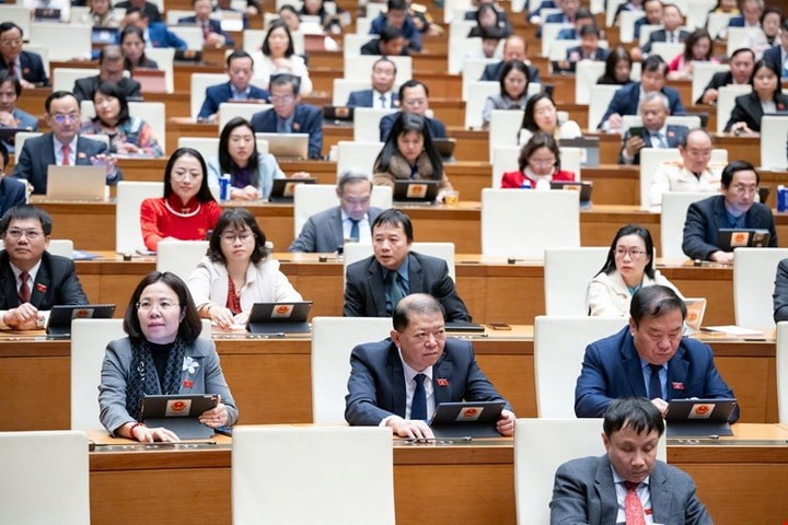 Quốc hội thông qua Luật Ban hành văn bản quy phạm pháp luật (sửa đổi)