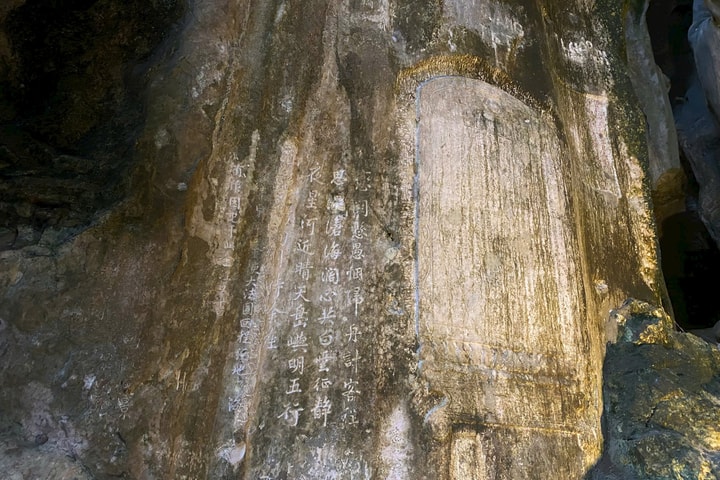 Bia Ma nhai Ngũ Hành Sơn (Đà Nẵng): Nguy cơ một di sản dần biến mất