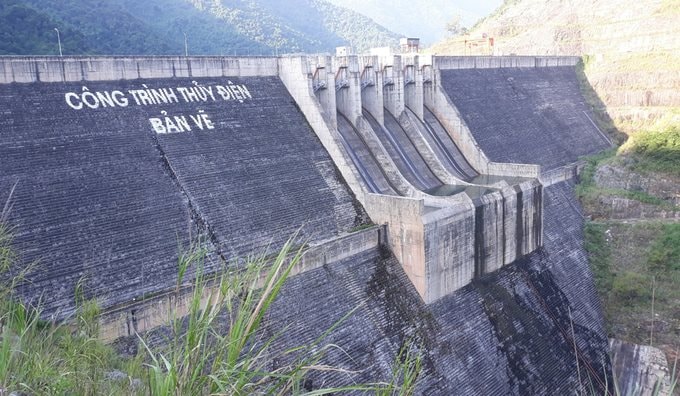 Người dân mỏi mòn chờ tái định cư thủy điện Bản Vẽ