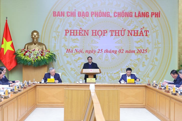 Thủ tướng chủ trì phiên họp thứ nhất Ban Chỉ đạo phòng, chống lãng phí
