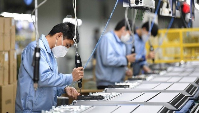 Người lao động có thu nhập thấp sẽ được hỗ trợ đào tạo nghề