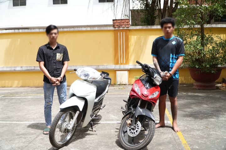 Bắt 2 đối tượng thực hiện hàng loạt vụ cướp giật tài sản