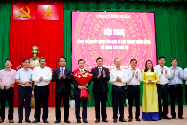 Ông Đỗ Hữu Huy được bầu giữ chức Chủ tịch UBND tỉnh Bình Thuận