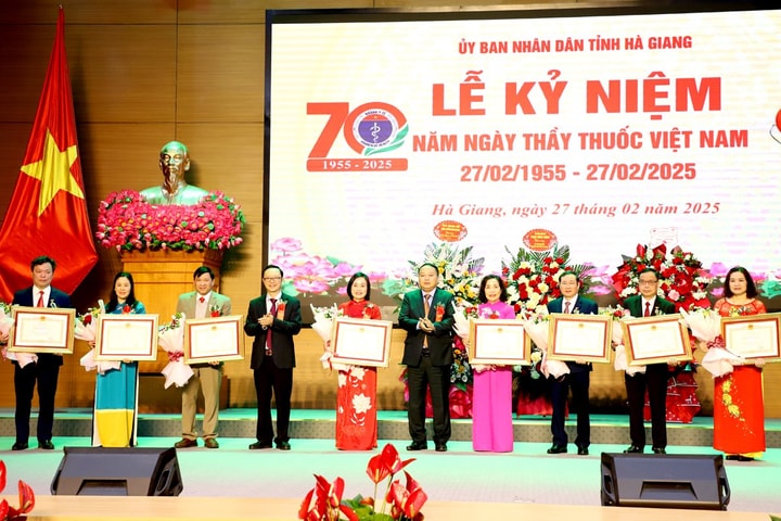Hà Giang tổ chức kỷ niệm 70 năm Ngày Thầy thuốc Việt Nam