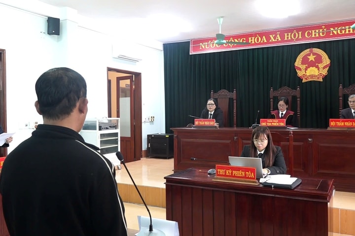 Dùng thẻ bảo hiểm y tế của người khác để chữa bệnh