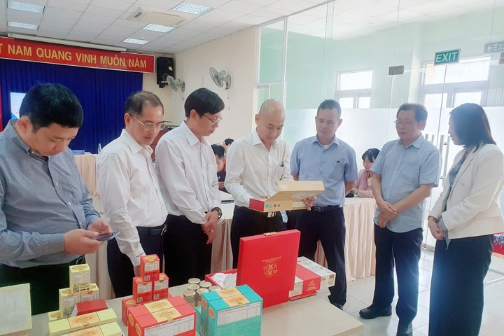 Kiều bào chung tay xây dựng thương hiệu Yến sào Cần Giờ