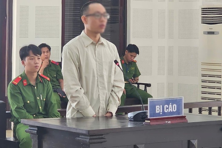 Nhờ người đóng giả nhân viên ngân hàng để lừa đảo