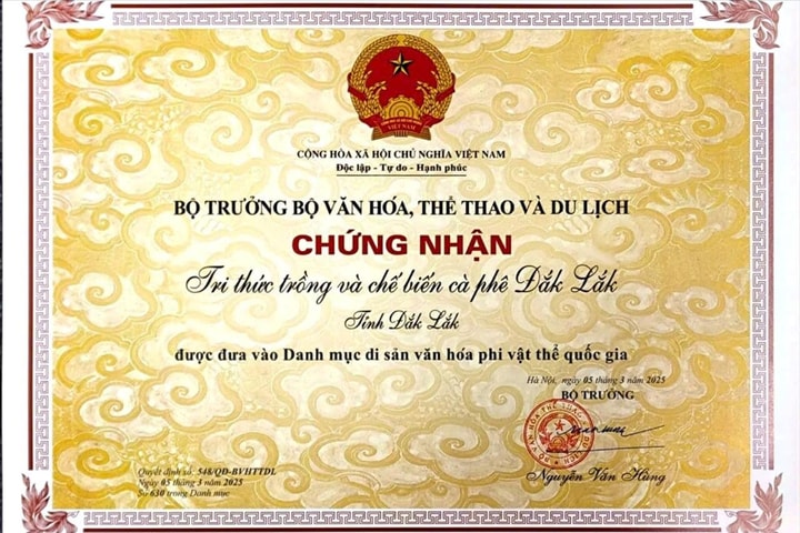 “Tri thức cà phê Đắk Lắk" được tôn vinh