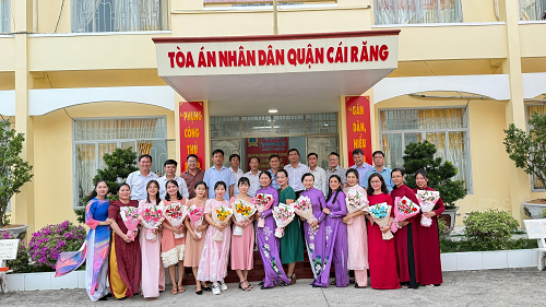 Gặp mặt kỷ niệm ngày Quốc tế phụ nữ 8/3