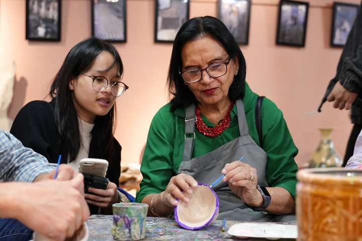 Bất ngờ việc sử dụng tiền thưởng của nữ chủ nhân VinFuture 2024