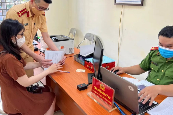 Hướng dẫn mới nhất để đăng ký xe tạm thời bằng dịch vụ công trực tuyến