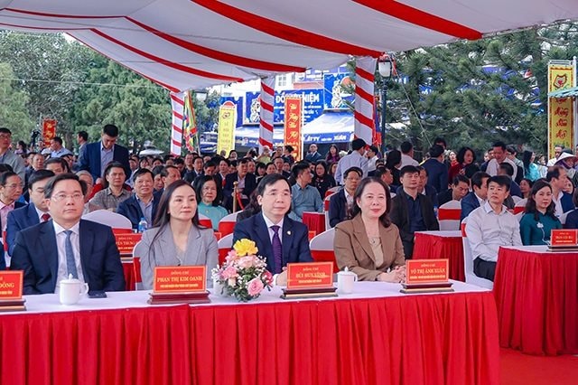 Phó Chủ tịch nước dự Lễ khai hội Tây Thiên 2025