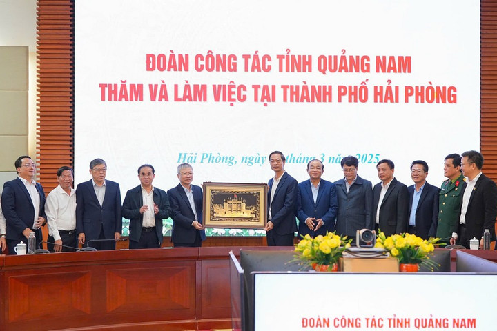 Đoàn công tác tỉnh Quảng Nam thăm, làm việc tại TP Hải Phòng