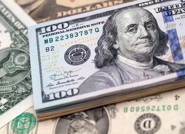 Tỷ giá USD ngày 15/3: Đồng USD trong nước đối nghịch thế giới