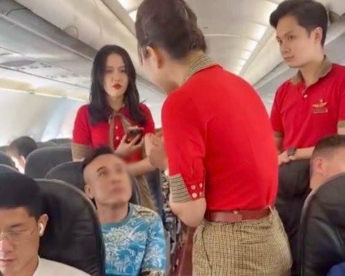 Phạt hành chính đối với nam hành khách đi chuyến bay Cần Thơ - Đà Nẵng