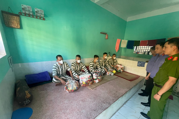 Bộ Công an đề xuất nhiều quy định mới trong chế độ quản lý giam giữ