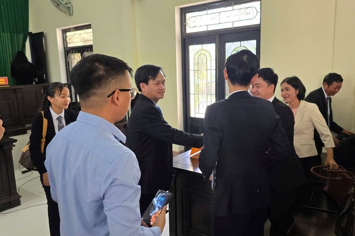 Hành xử đẹp sau phiên tòa vé số 2 tỉ