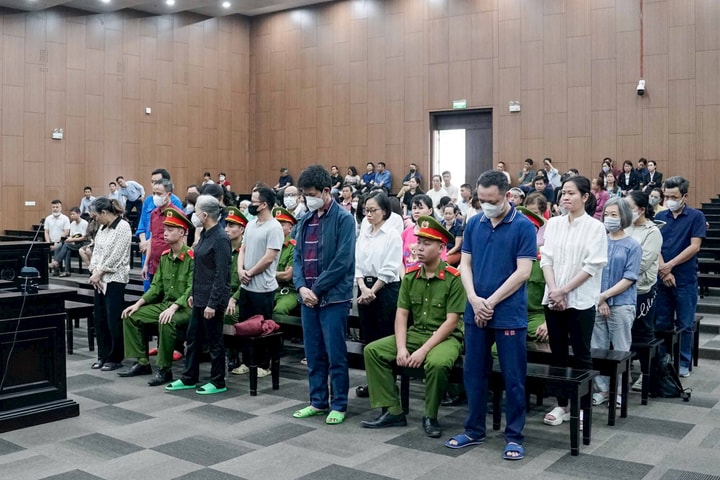 Đang bỏ trốn, “ông trùm” đường dây mua bán hóa đơn vẫn lĩnh 16 năm tù