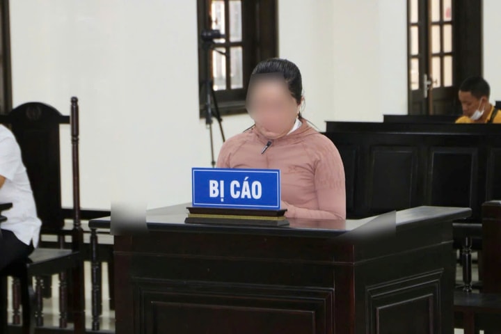 Kế toán trưởng tham ô hàng trăm triệu đồng