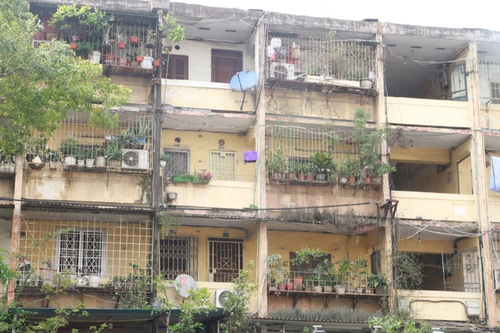 Cận cảnh những khu tập thể cũ của Hà Nội nằm trong kế hoạch cải tạo