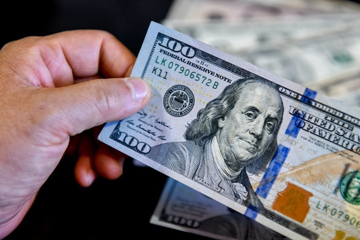 Tỷ giá USD ngày 2/4: Đồng USD trong nước giảm