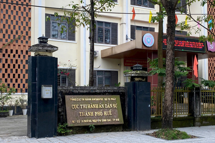 Bắt tạm giam Kế toán Cục Thi hành án dân sự TP Huế