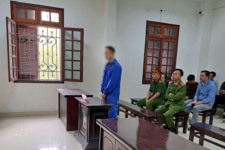 Mua pháo nổ tự chế về bán kiếm lời