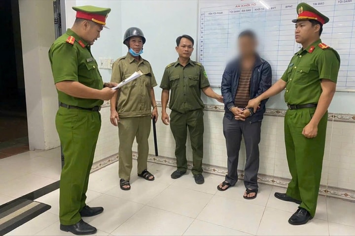 Bắt nhanh đối tượng trộm thẻ ATM cưỡng đoạt 20 triệu đồng