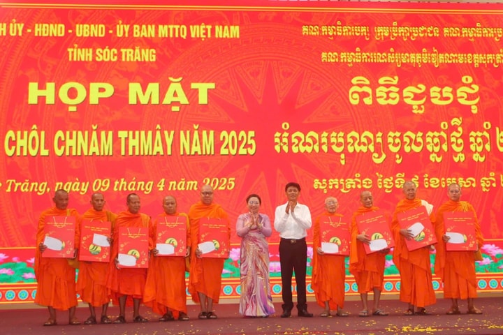 Họp mặt mừng Tết cổ truyền Chôl Chnăm Thmây năm 2025