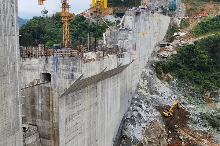 Cho phép thủy điện Đăk Mi 1 tiếp tục thi công