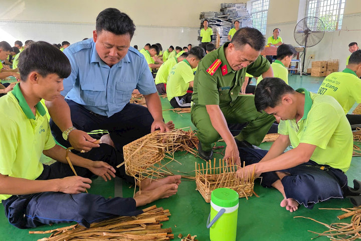Kiên Giang: Công an tỉnh tiếp quản cơ sở cai nghiện ma túy dần hoạt động ổn định