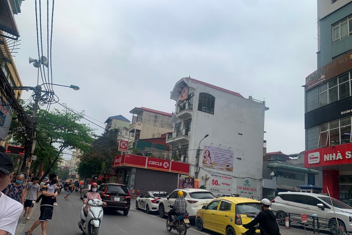 Cận cảnh đường Lĩnh Nam trước khi nâng cấp mở rộng