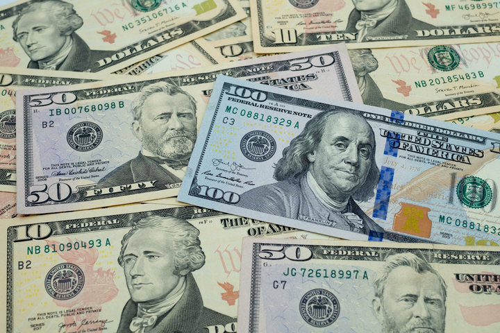 Tỷ giá USD ngày 17/4: Đồng USD tiếp tục suy yếu