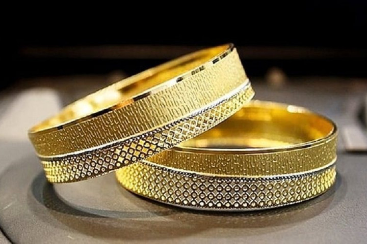 Giá vàng hôm nay 18/4: Tiếp đà tăng mạnh, vượt 120 triệu đồng/lượng