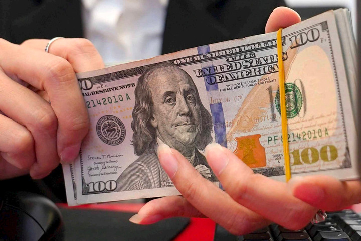 Tỷ giá USD ngày 19/4: Đồng USD thế giới đã giảm nhẹ