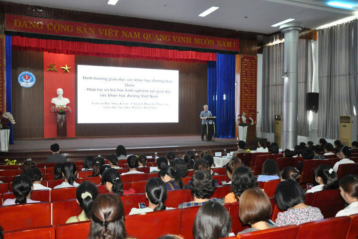 Kết nối tri thức, nâng tầm y tế học đường Đà Nẵng