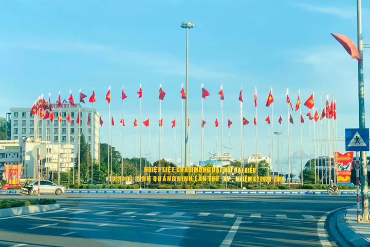 Hạ Long thông qua Nghị quyết sáp nhập 30 xã, phường còn 11 đơn vị