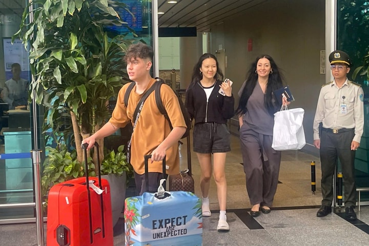 Đà Nẵng đón hơn 180 du khách trên chuyến bay thẳng từ Tashkent