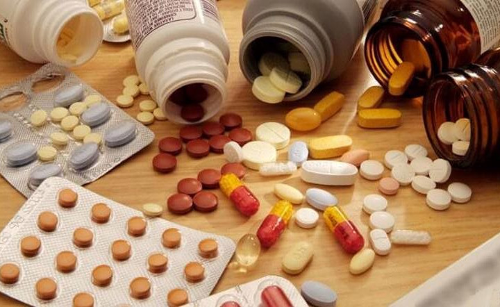 Phó Thủ tướng chỉ đạo xử lý vấn đề thuốc chữa bệnh giả