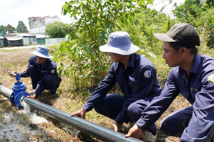 Hàng trăm hộ dân ở Cà Mau sắp thoát cảnh thiếu nước sạch vào mùa khô