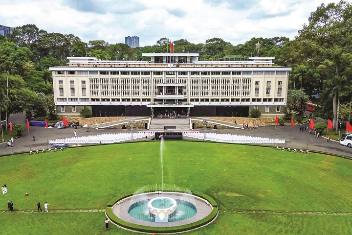 50 năm và những công trình "thay da đổi thịt" của TP.HCM