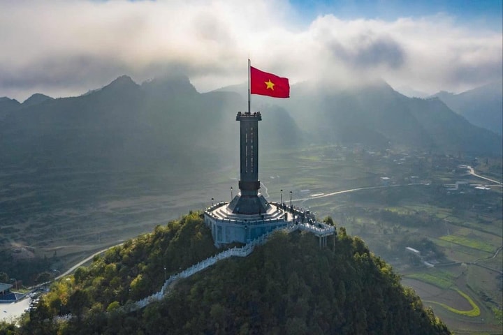 Cột Cờ Lũng Cú: Điểm tựa, niềm tự hào nơi địa đầu Tổ quốc