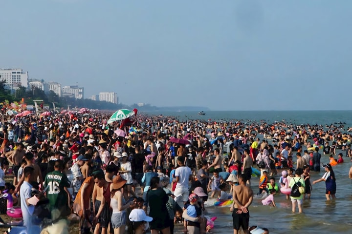 Thanh Hoá đón 1,6 triệu lượt khách du lịch trong dịp nghỉ lễ 30/4