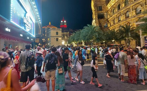 Kiên Giang: Tổng thu du lịch trong 5 ngày nghỉ lễ đạt gần 1.000 tỷ đồng