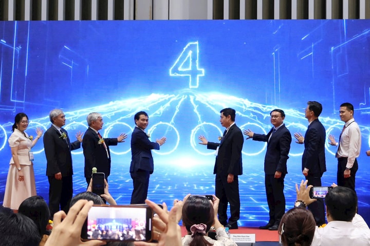 Khai mạc Diễn đàn và Triển lãm Quốc tế Đô thị thông minh Châu Á